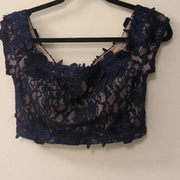 Sequin Hearts Maxi Skirt & Crop Top Set - Effortlessly Chic - Showgirl Dress - Picture 13 of 16